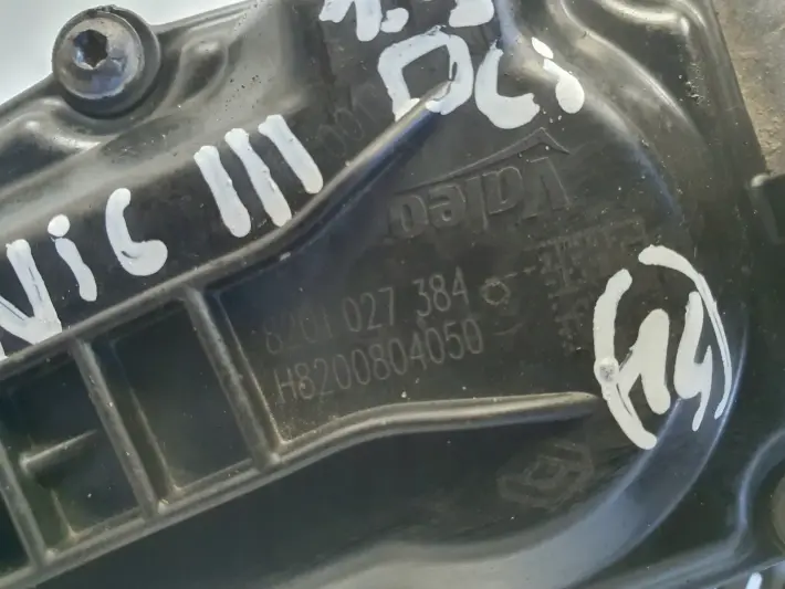 1e4227a57bf571596fa48c672fa82007