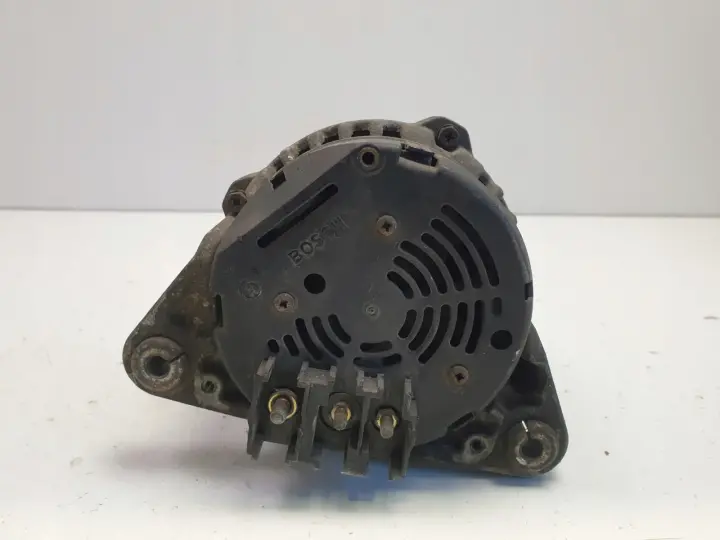 VW Golf III 1.9 TDI ALTERNATOR Oryginał