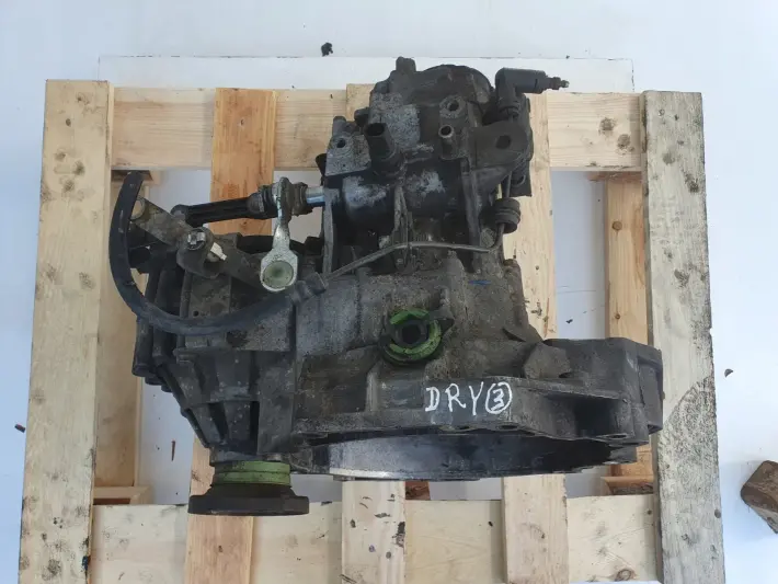 Skoda Octavia I 1.6 8V SKRZYNIA BIEGÓW DRY manualna MANUAL