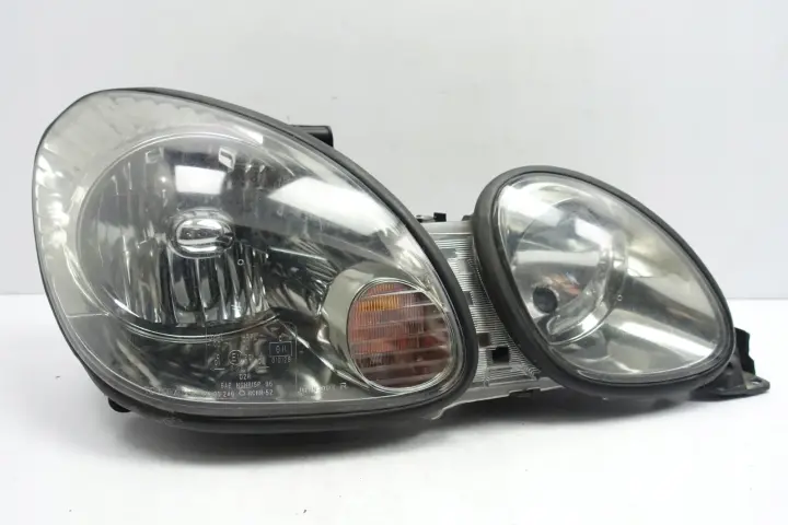 Lexus GS300 II 97-05 PRZEDNIA LAMPA prawa EUROPA