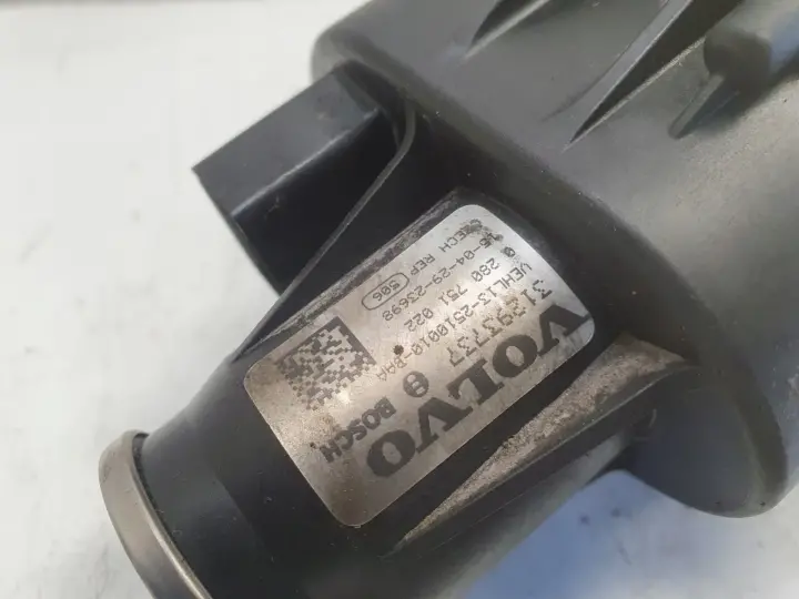 Volvo S60 II V60 2.0 D4 KOLEKTOR SSĄCY 31431955