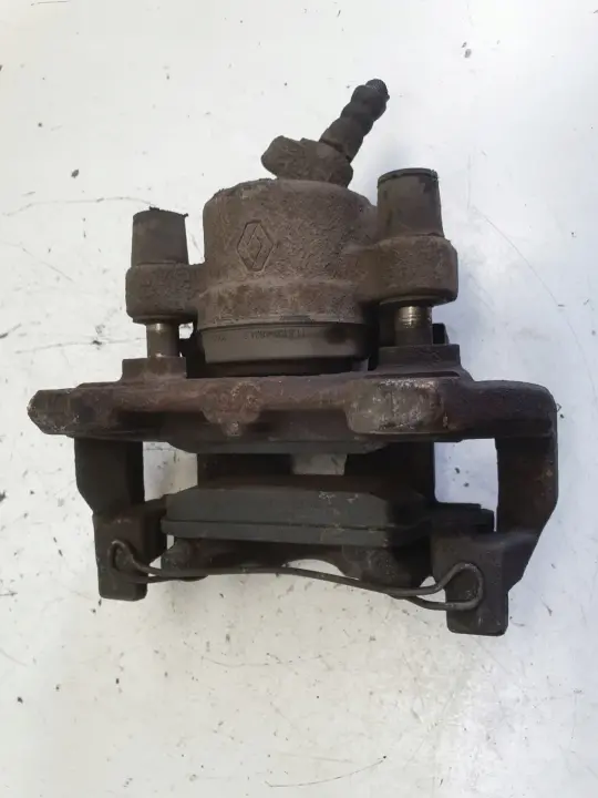 Renault Clio IV PRAWY PRZEDNI ZACISK HAMULCOWY przód PASAŻERA 410008142R