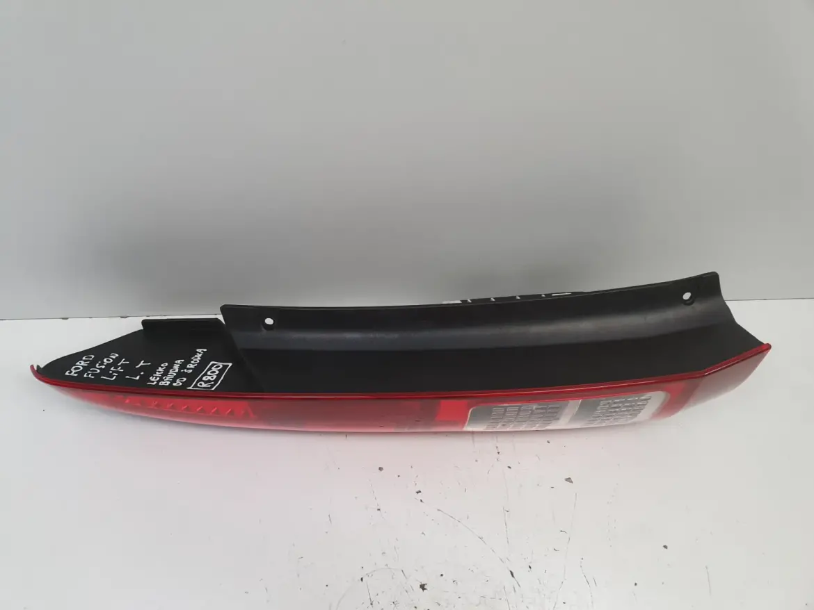 Ford Fusion I lift 05-12 TYLNA LAMPA LEWA lewy tył kierowcy