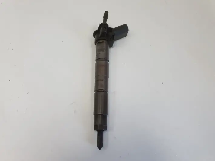 BMW E87 E90 2.0 D WTRYSKIWACZ wtrysk 0445116001 7797877