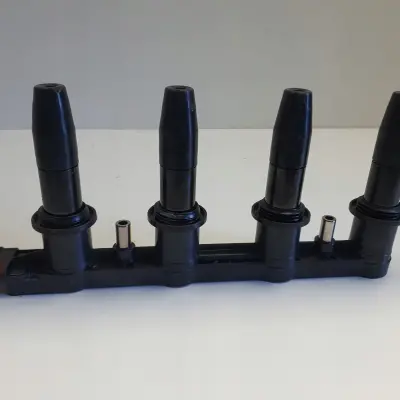 Opel Zafira B 1.6 16V CEWKA ZAPŁONOWA