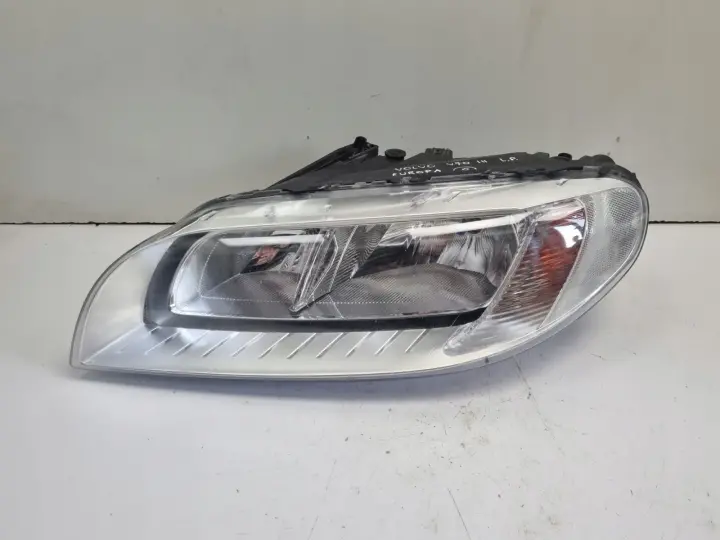 Volvo S80 II V70 III LIFT LED PRZEDNIA LAMPA LEWA lewy przód EUROP 31420019