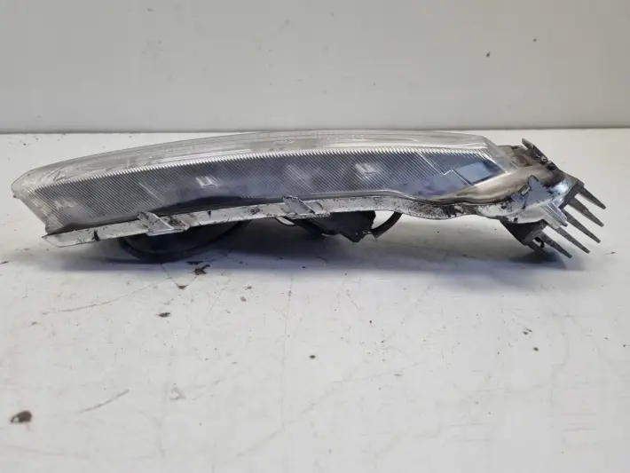 Volvo S60 II V60 LIFT PRZEDNI HALOGEN LEWY PRZÓD kierowcy LED DRL 31420395