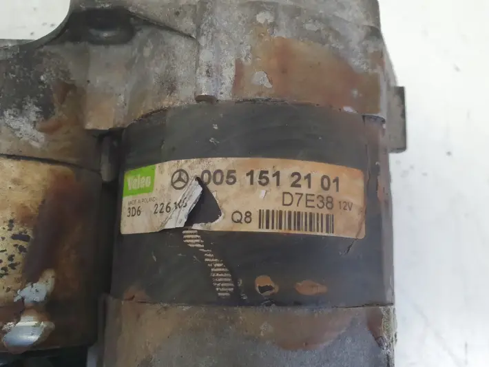 Mercedes W169 1.5 8V ROZRUSZNIK valeo 0051512101