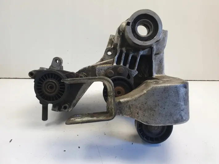 Fiat Coupe 2.0 16V MOCOWANIE ŁAPA ALTERNATORA 7798115