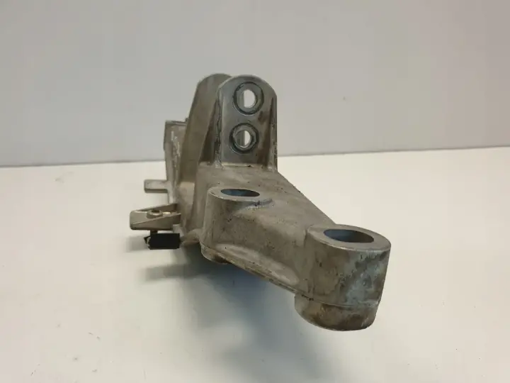 Porsche Boxster 986 ŁAPA SILNIKA Mocowanie