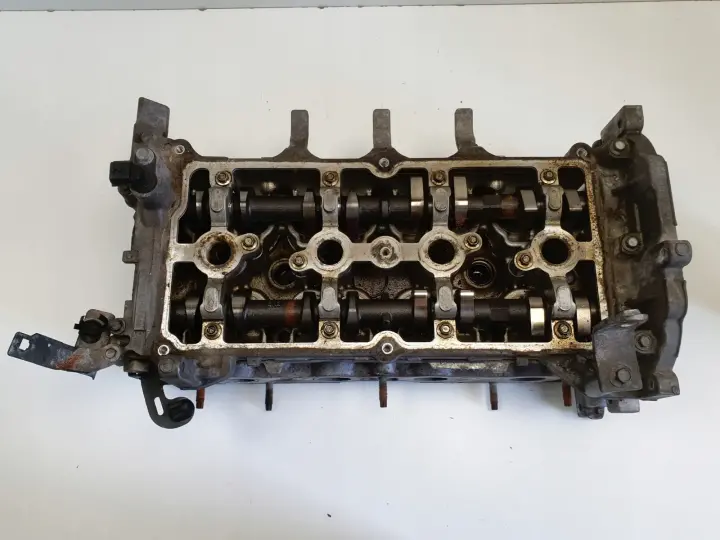 Nissan Qashqai 2.0 16V GŁOWICA CYLINDRÓW wałki