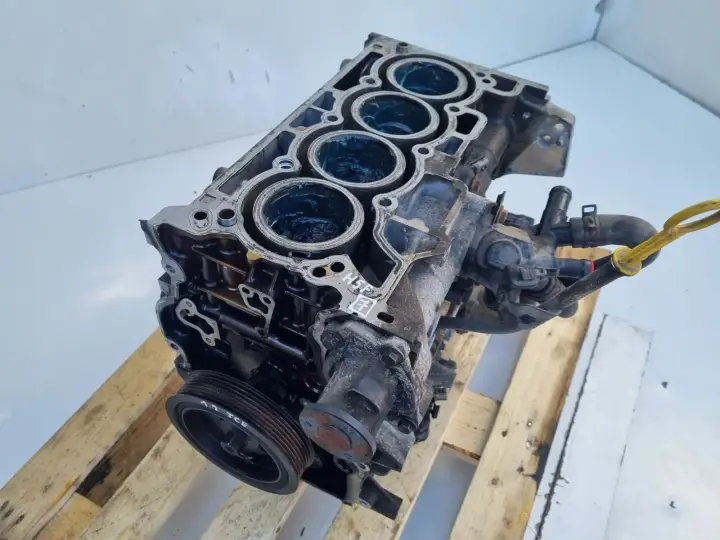 DÓŁ SILNIKA BLOK Renault Scenic Megane III Dacia Duster 1.2 TCE H5F404