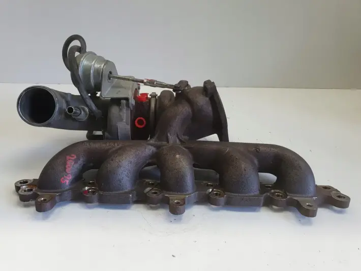 Volvo S60 II S80 II V40 2.5 T T5 TURBOSPRĘŻARKA turbo 31319315