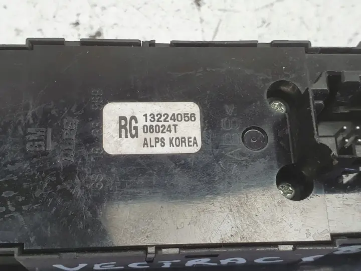 Opel Signum Vectra C PRZEŁĄCZNIK SZYB panel lusterek 13224056