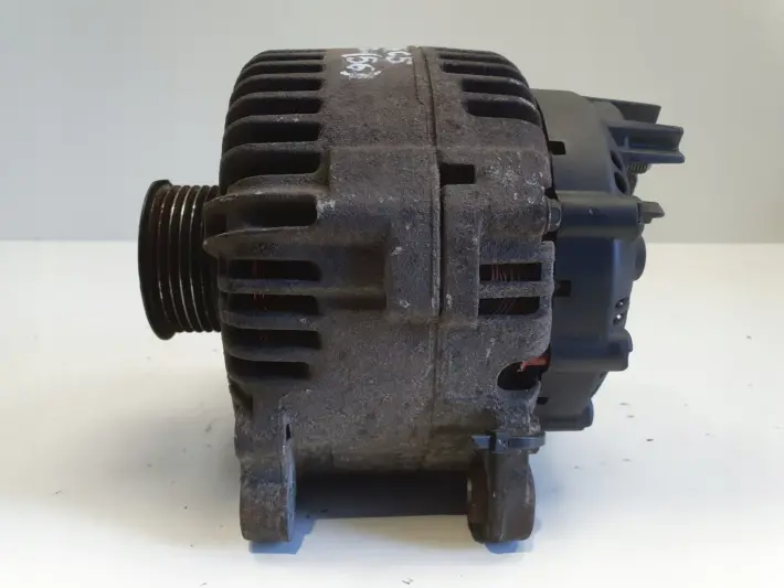 Audi A6 C6 3.0 TDI ALTERNATOR 059903015R valeo 180A