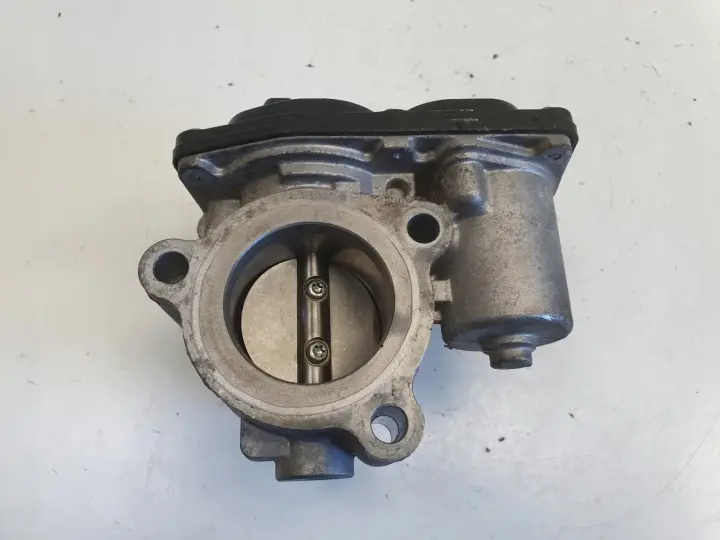 Ford Focus MK3 1.0 EcoBoost PRZEPUSTNICA CM5G-9F991-FB