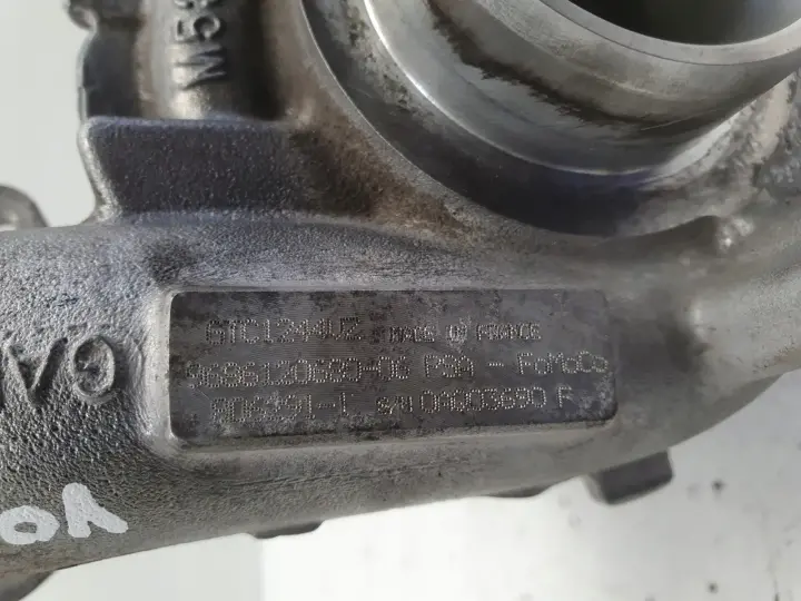 Volvo V60 S60 II 1.6 D2 TURBOSPRĘŻARKA turbo 9686120680
