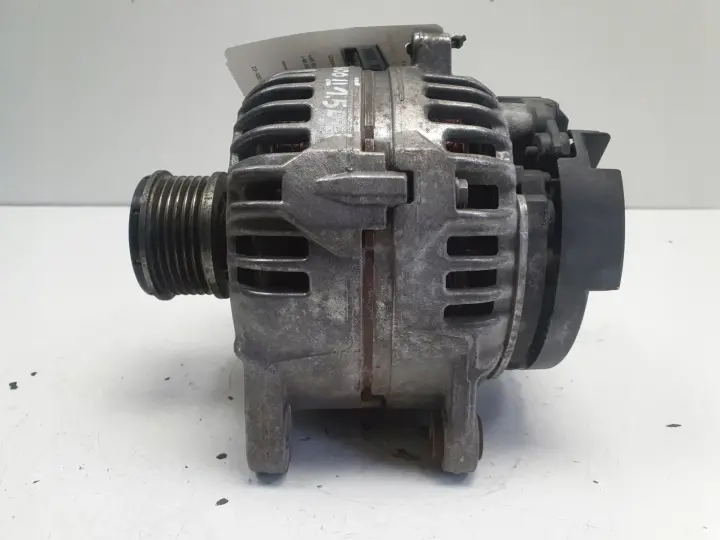 Renault Kangoo II 1.5 DCI ALTERNATOR bosch 0124525139