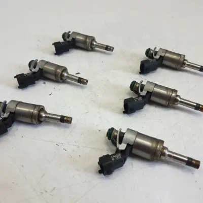 Porsche 911 GT3 3.8 WTRYSKIWACZ wtrysk 0261500203