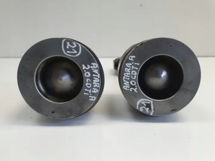 Opel Antara 2.0 CDTI TŁOK korbowód