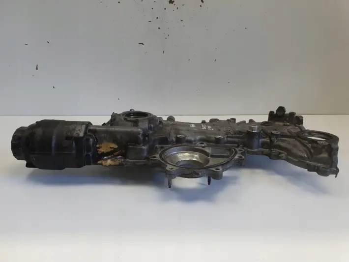 Toyota RAV4 RAV-4 III 2.2 D4D OBUDOWA ROZRZĄDU pokrywa