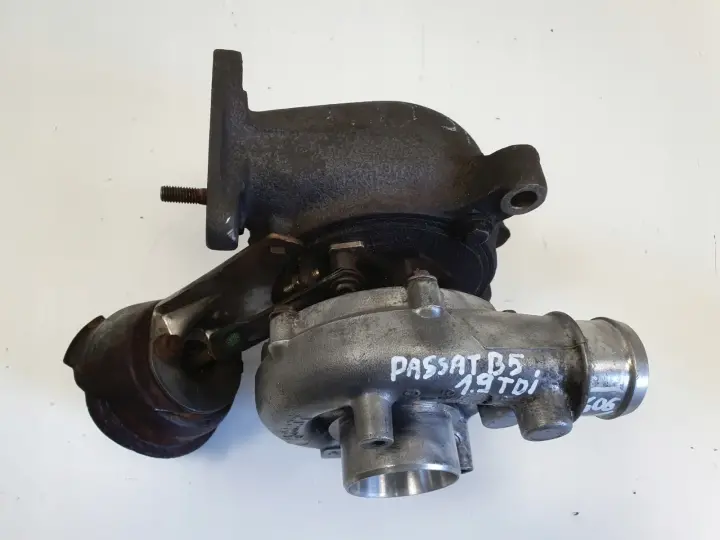 Audi A4 B5 VW Passat B5 1.9 TDI TURBOSPRĘŻARKA turbo 028145702H