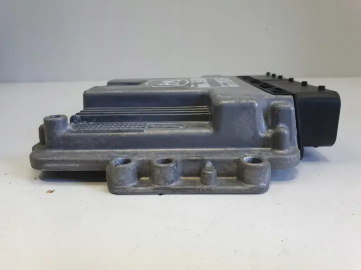 Volvo S60 II V60 1.6 T3 STEROWNIK SILNIKA komputer 0261S06611