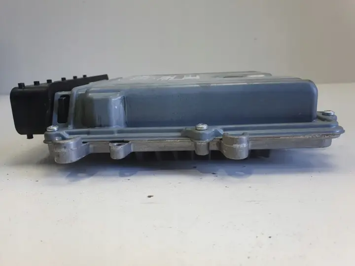 Volvo V40 II 2.0 D3 STEROWNIK SILNIKA komputer 31336983 0281018414