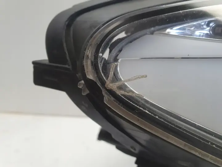 BMW F10 F11 PRZEDNIA LAMPA PRAWA prawy przód BI XENON 7203246