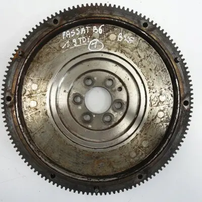 VW Passat B6 1.9 TDI KOŁO ZAMACHOWE Zamach