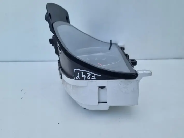 Volvo S80 II V70 III XC70 II LICZNIK ZEGARY Europa diesel 31254535AA