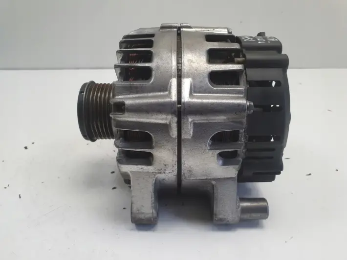 Peugeot 508 2.2 HDI ALTERNATOR valeo 9678049480