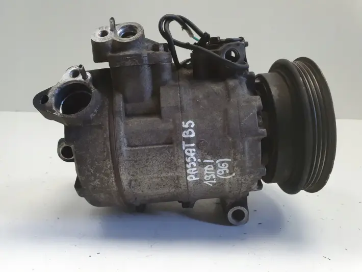 VW Passat B5 1.9 TDI SPRĘŻARKA KLIMATYZACJI pompa 8D0260808
