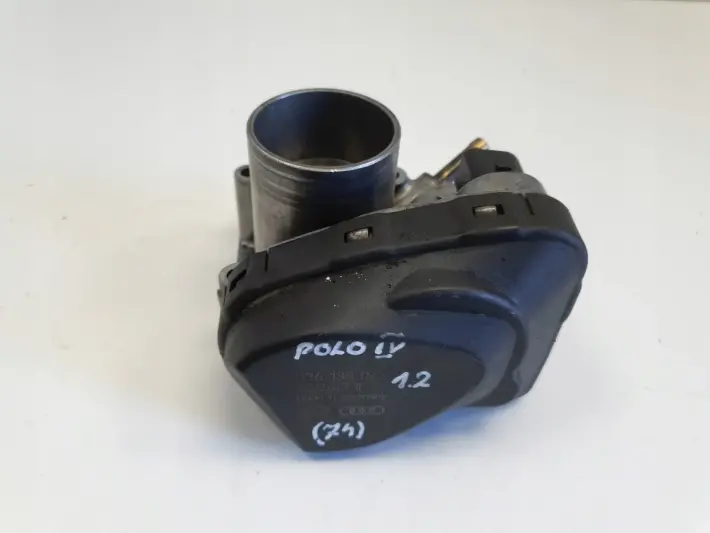 VW Golf IV 1.4 16V PRZEPUSTNICA 036133062 408.238/321/001