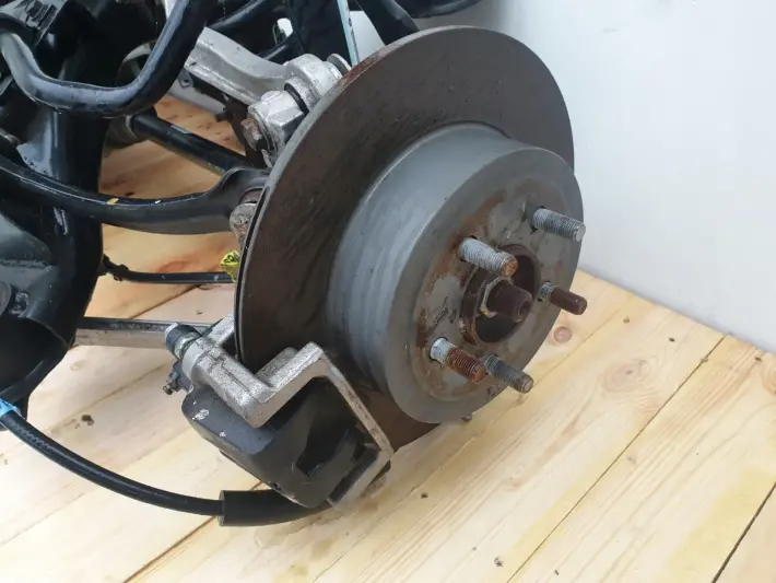 Dodge Challenger 3.6 V6 15- TYLNE ZAWIESZENIE TYŁ