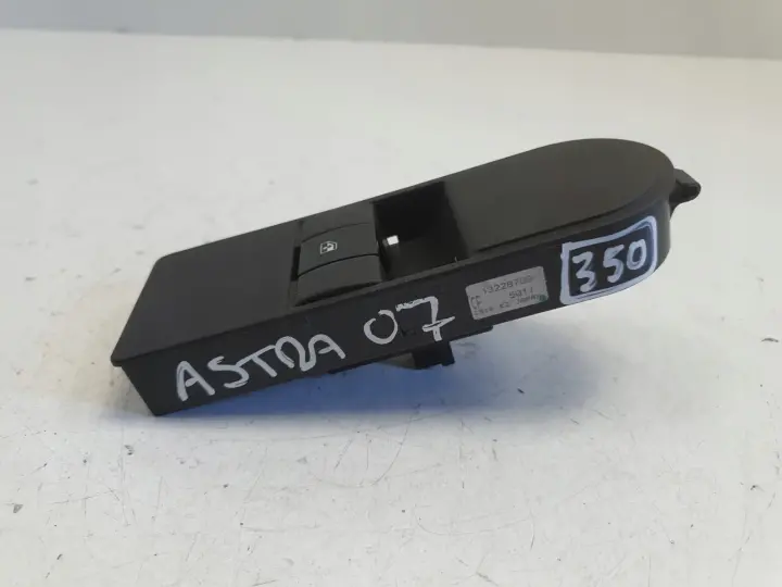 Opel Zafira B Astra H III PRZEŁĄCZNIK SZYB panel lewy przód 13228709