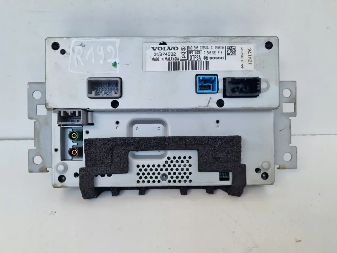 Volvo VOLVO V60 I S60 II EKRAN NAWIGACJI Wyświetlacz 31374992