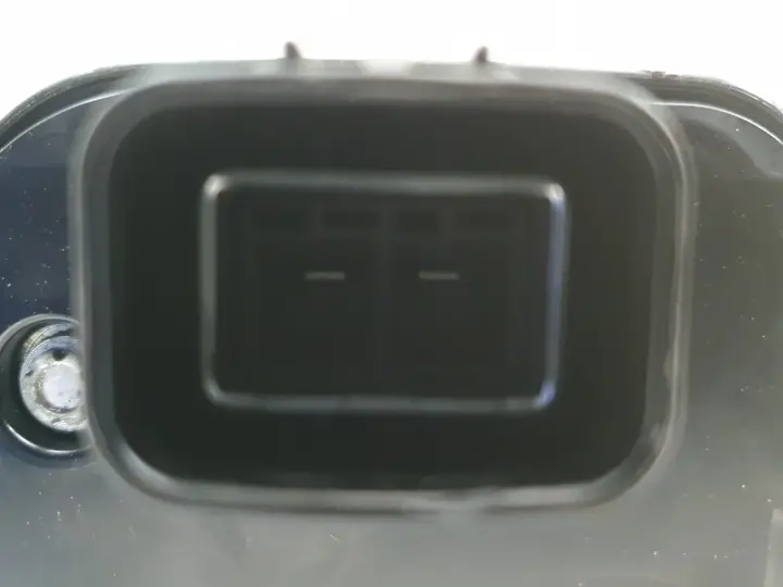 Toyota Prius IV 1.8 SPRĘŻARKA KLIMATYZACJI pompa 042400-0371