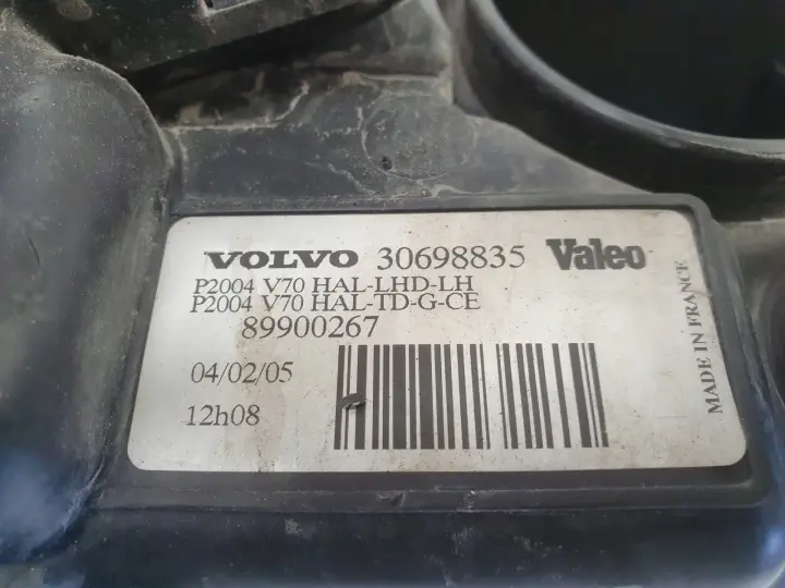 Volvo S60 I V70 II LIFT PRZEDNIA LAMPA LEWA lewy przód EUROPA 30698835