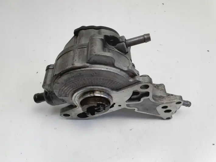 Audi A6 C5 VW Passat B5 1.9 TDI POMPA VACUM wakum 038145209A