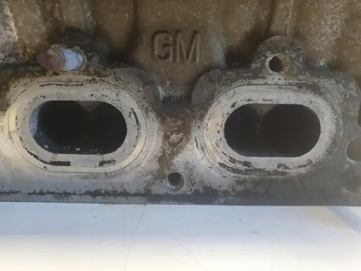 Opel Zafira B Astra J 1.6 16V A16XER GŁOWICA CYLINDRÓW 55559340