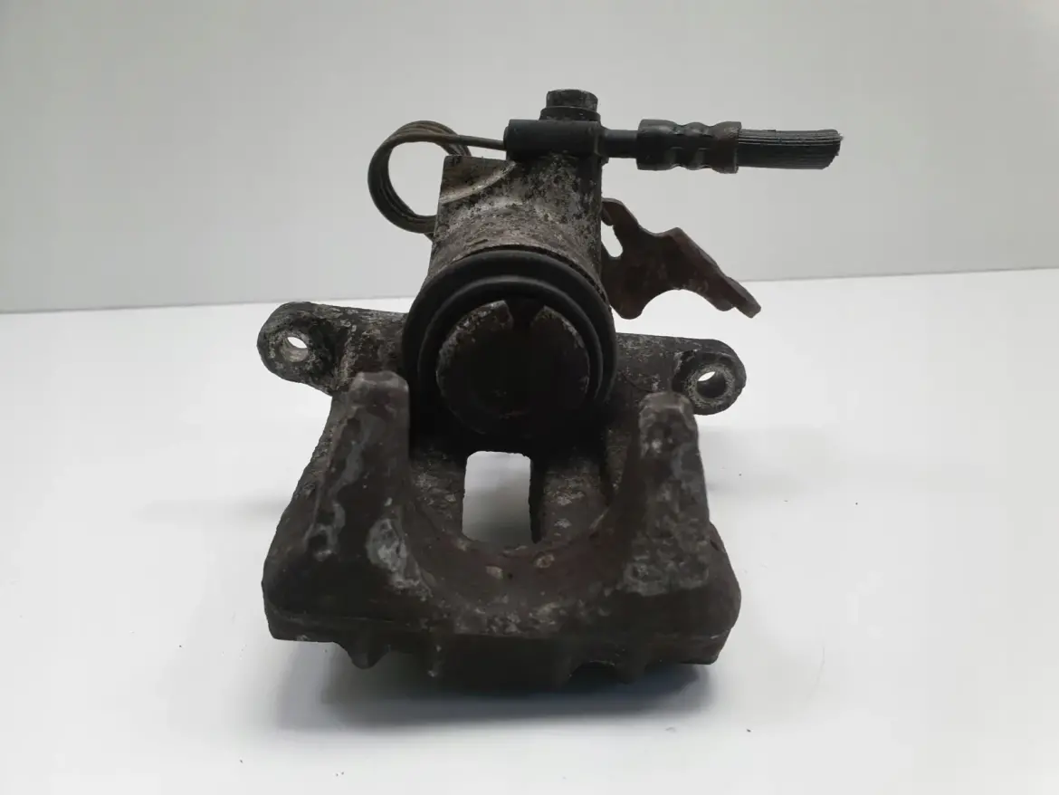 Vw Passat B5 Audi A4 B5 ZACISK HAMULCOWY Lewy tył Lucas