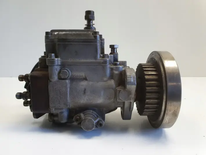 Audi A6 C4 2.5 TDI POMPA WTRYSKOWA paliwa 0460415998