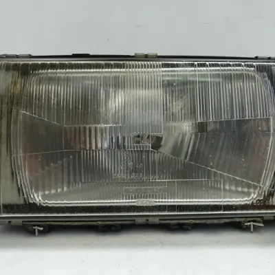 Volvo 740 760 PRZEDNIA LAMPA prawa EUROPA 3 piny