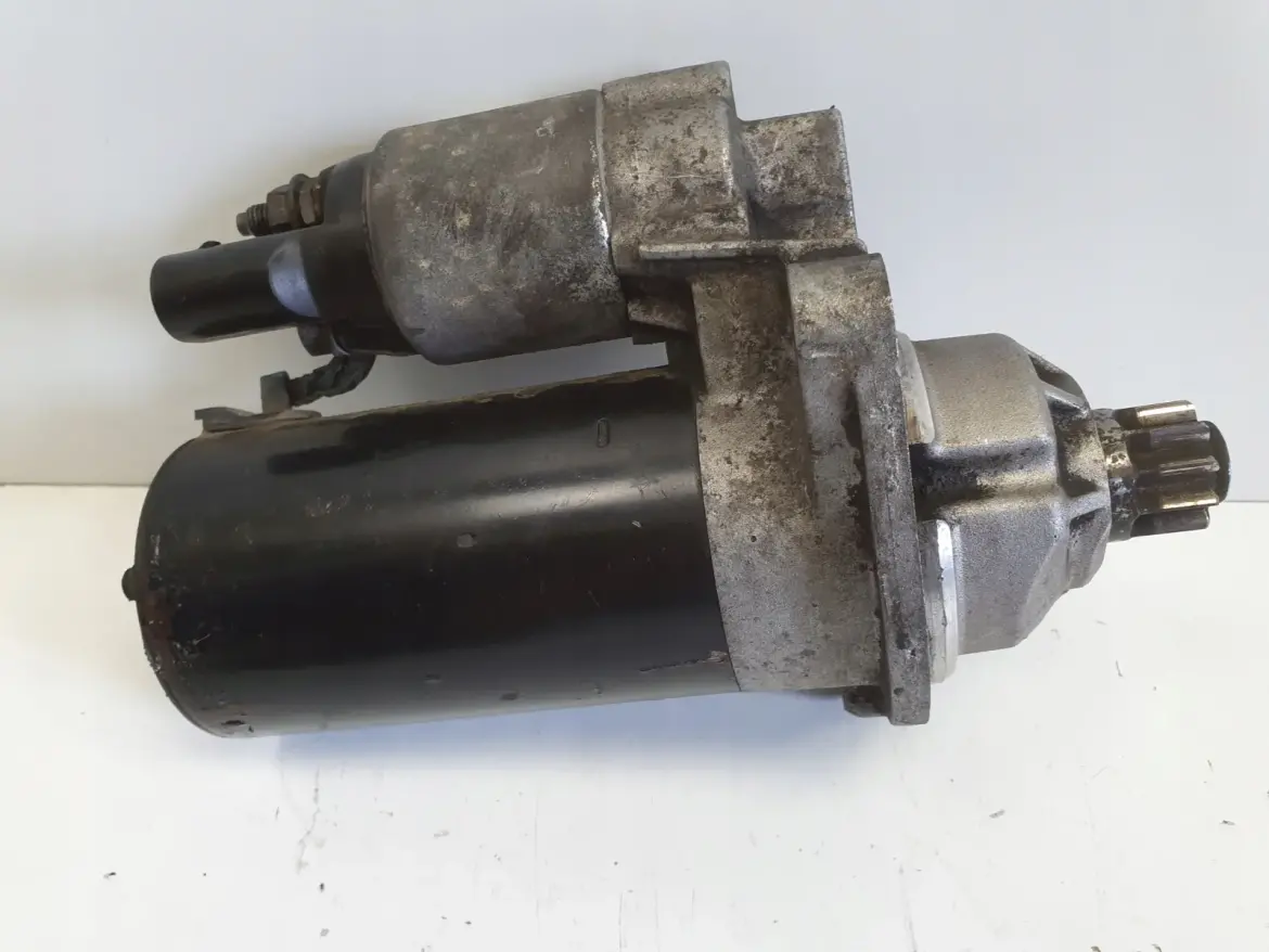 VW Golf V 1.9 TDI ROZRUSZNIK bosch