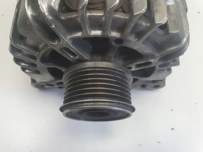 Citroen Berlingo II 1.6 HDI ALTERNATOR valeo 9665617780