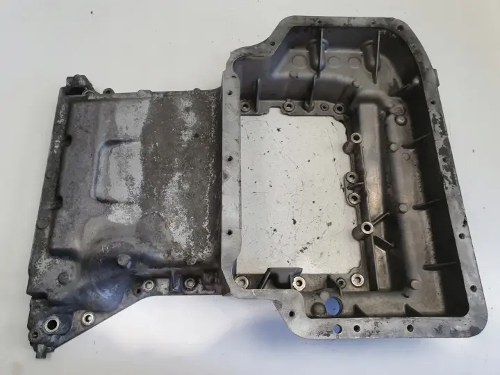 Mercedes Sprinter 906 2.2 CDI PODSTAWA MISKI OLEJOWEJ miska A6510141402