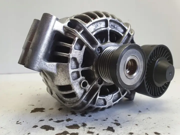 BMW E90 2.5 i ALTERNATOR bosch