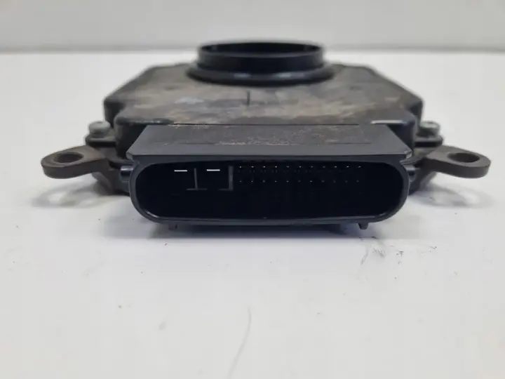 Toyota Camry IX PRAWA PRZETWORNICA LAMPY LED Moduł 89908-33220 143800-0831