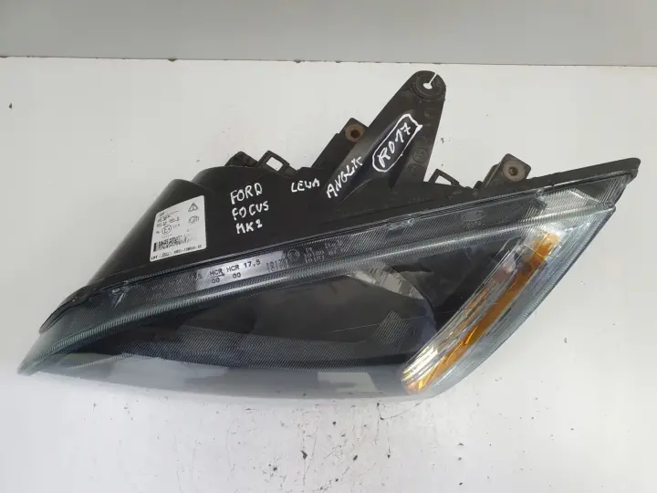 Ford Focus mk2 II 02-06 PRZEDNIA LAMPA LEWA lewy przód anglik 4M51-13W30-KD